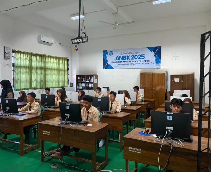 Persiapan Matang, SMA Muhammadiyah Kota Kediri Laksanakan ANBK 2025 Hari Pertama