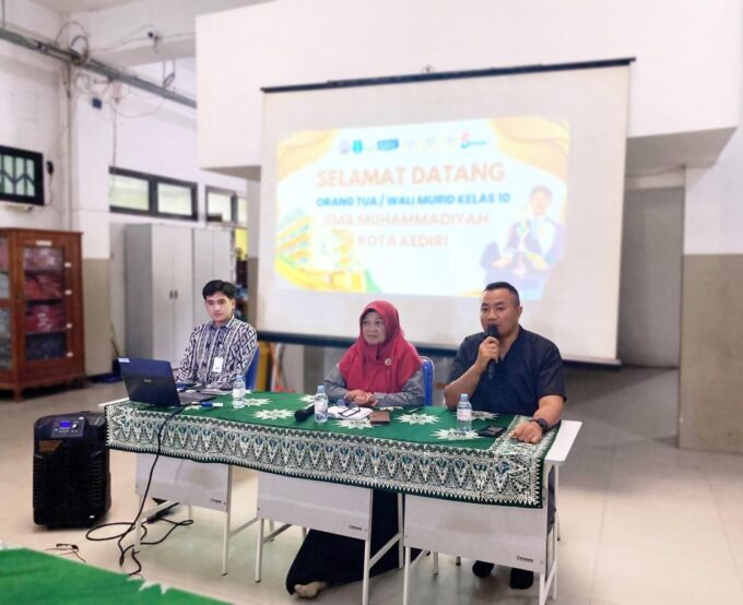 Bangun Kolaborasi, SMA Muhammadiyah Kota Kediri Gelar Pertemuan Wali Murid Kelas 10