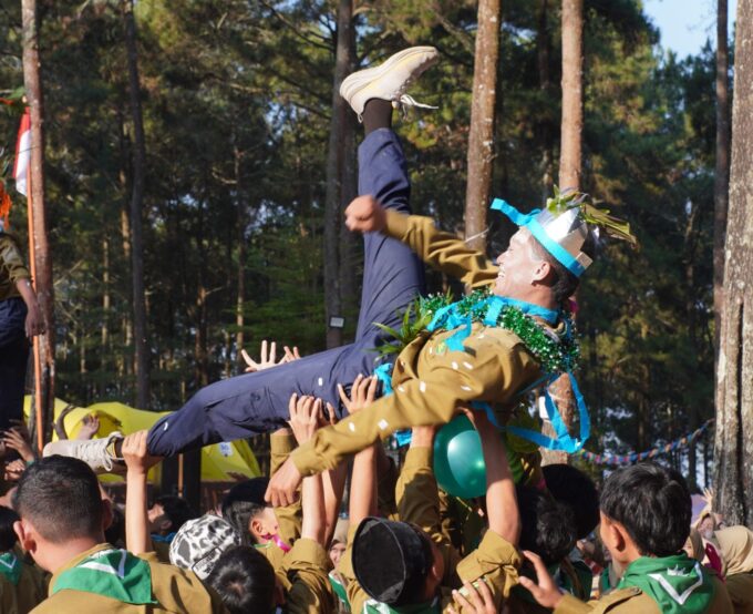 Character Building SMAMURI Jadi Ruang Belajar Karakter dan Memupuk Kekompakan